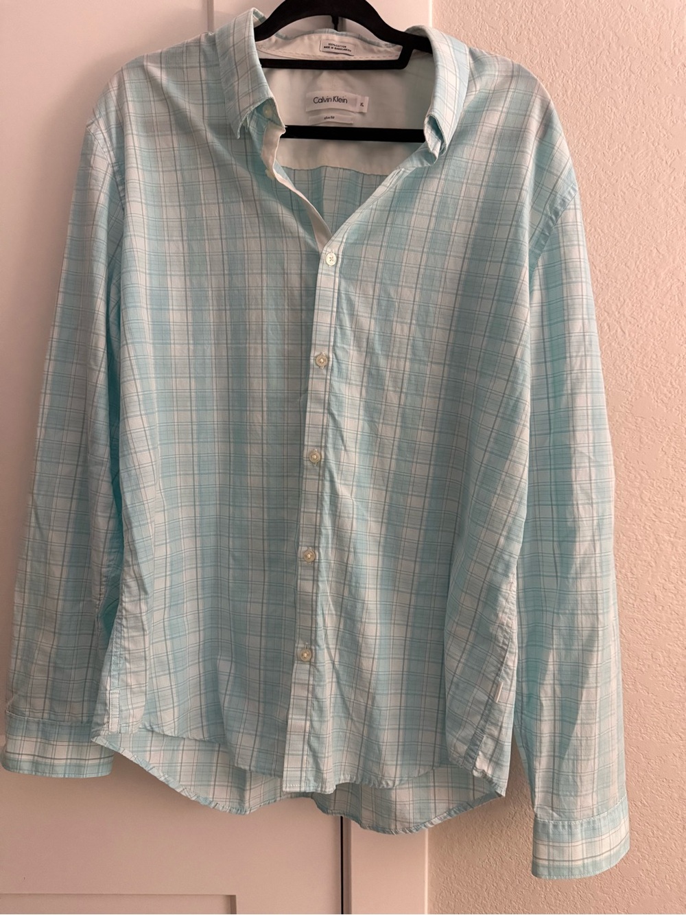 Calvin Klein Slim Fit Plaid Button Down XL